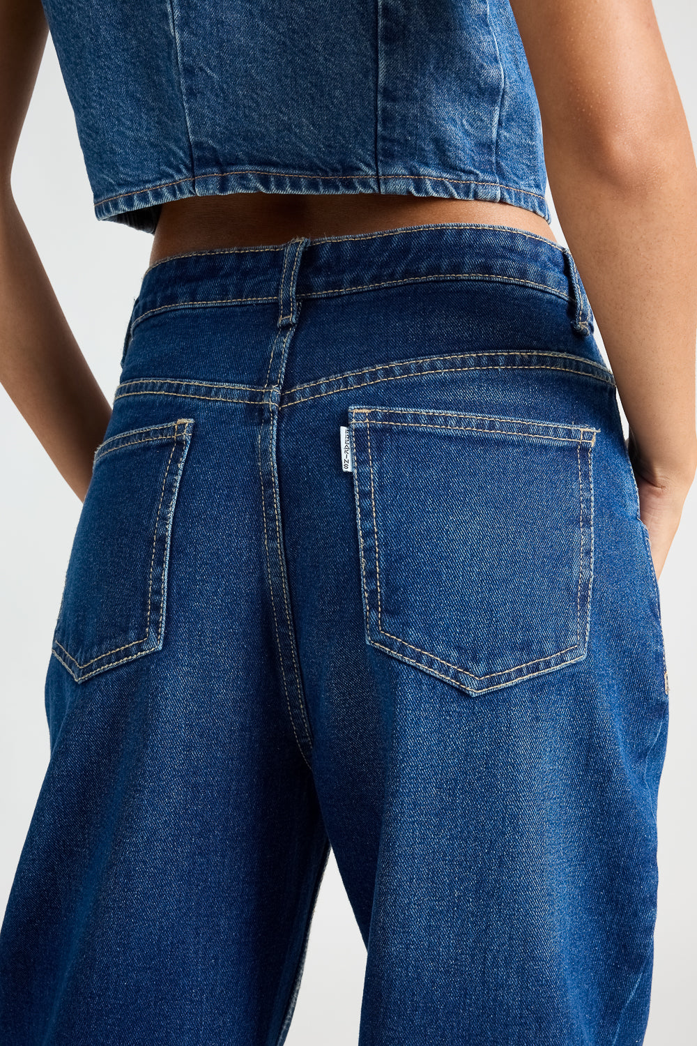 Dark Blue Fish Cut Women's Straight Fit Jeans