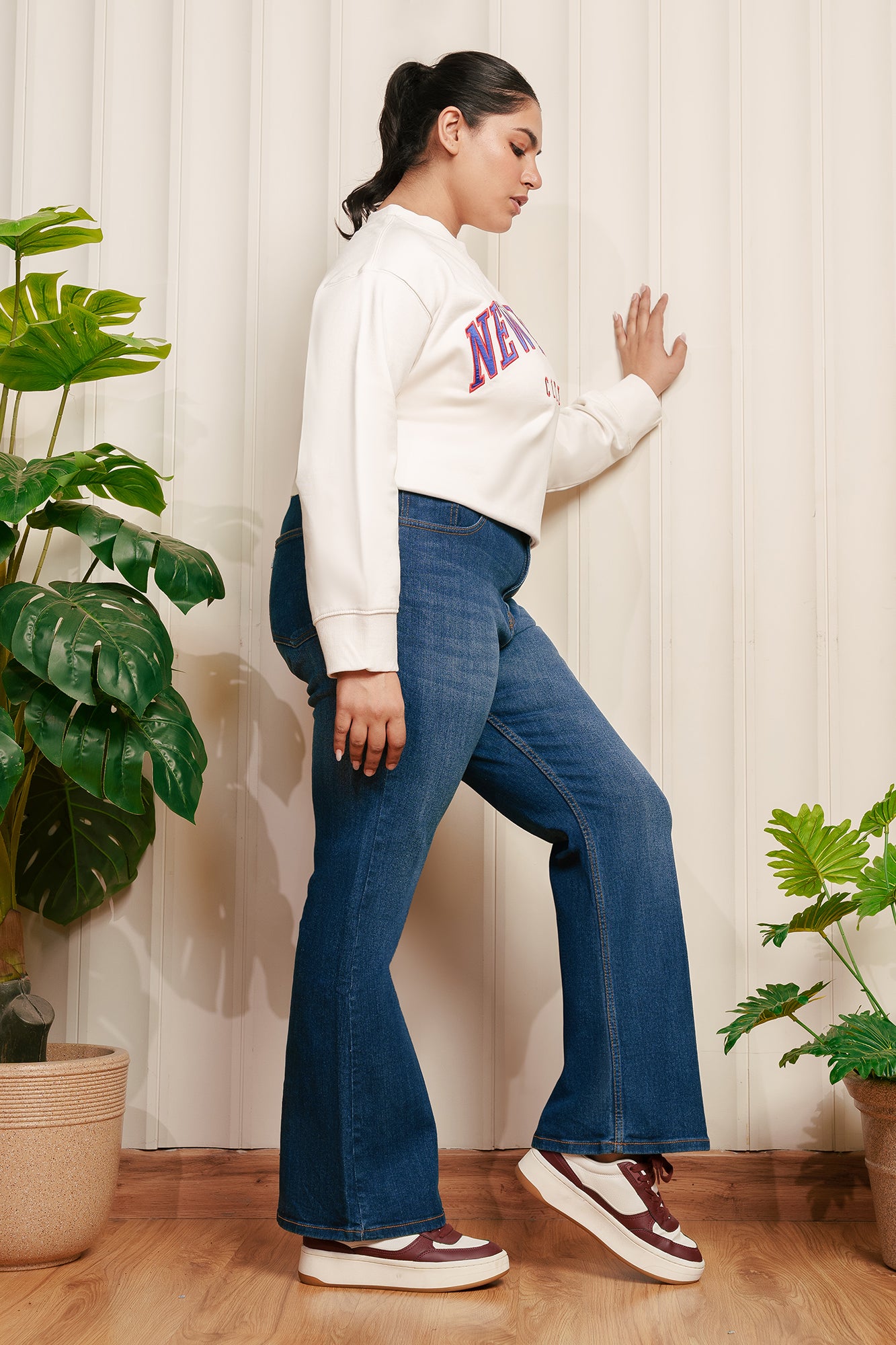 Curve Gym Baddie Indigo Bootcut Jeans