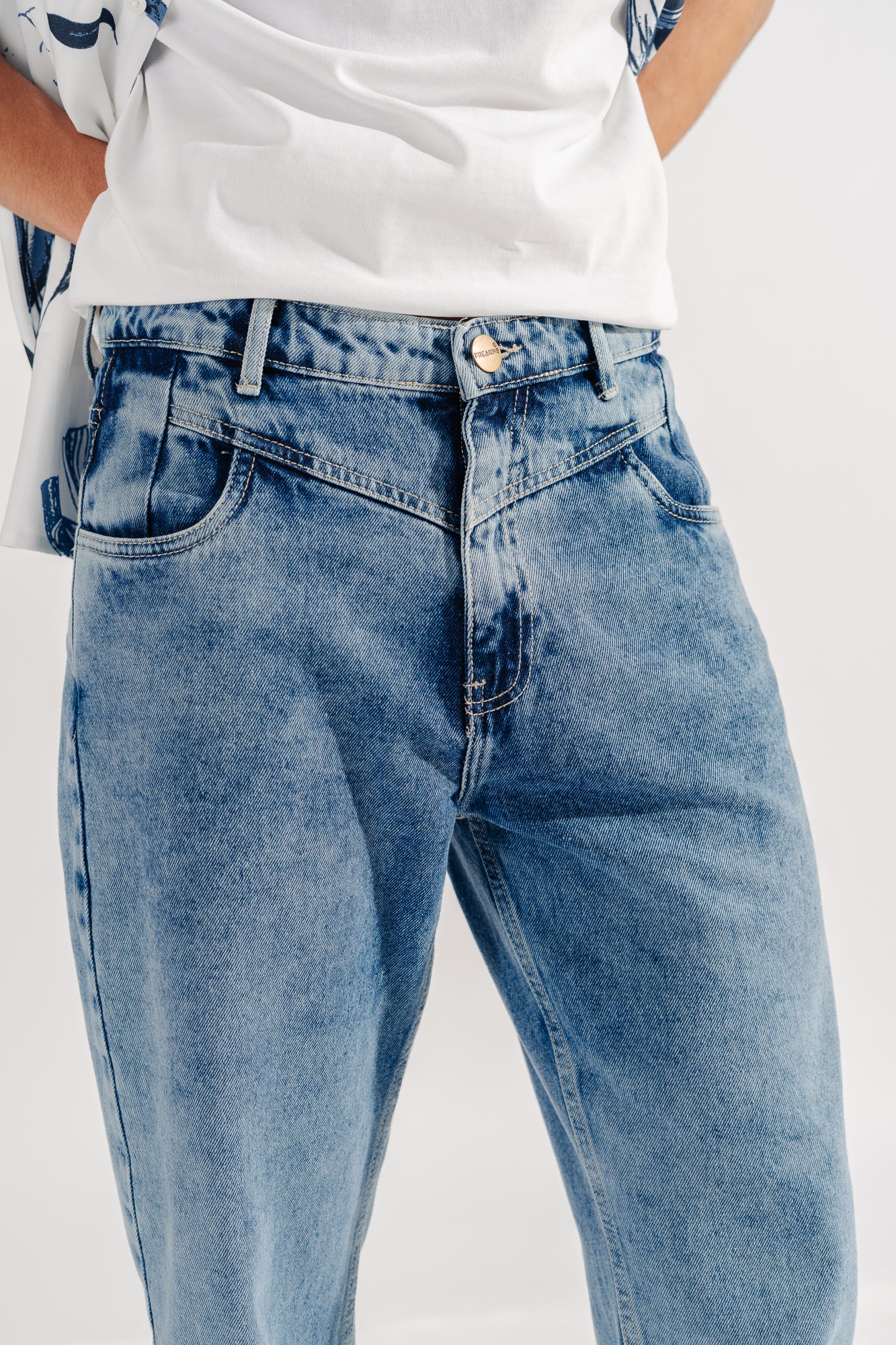 Light Blue Fish Cut Men's Regular Straight Jeans